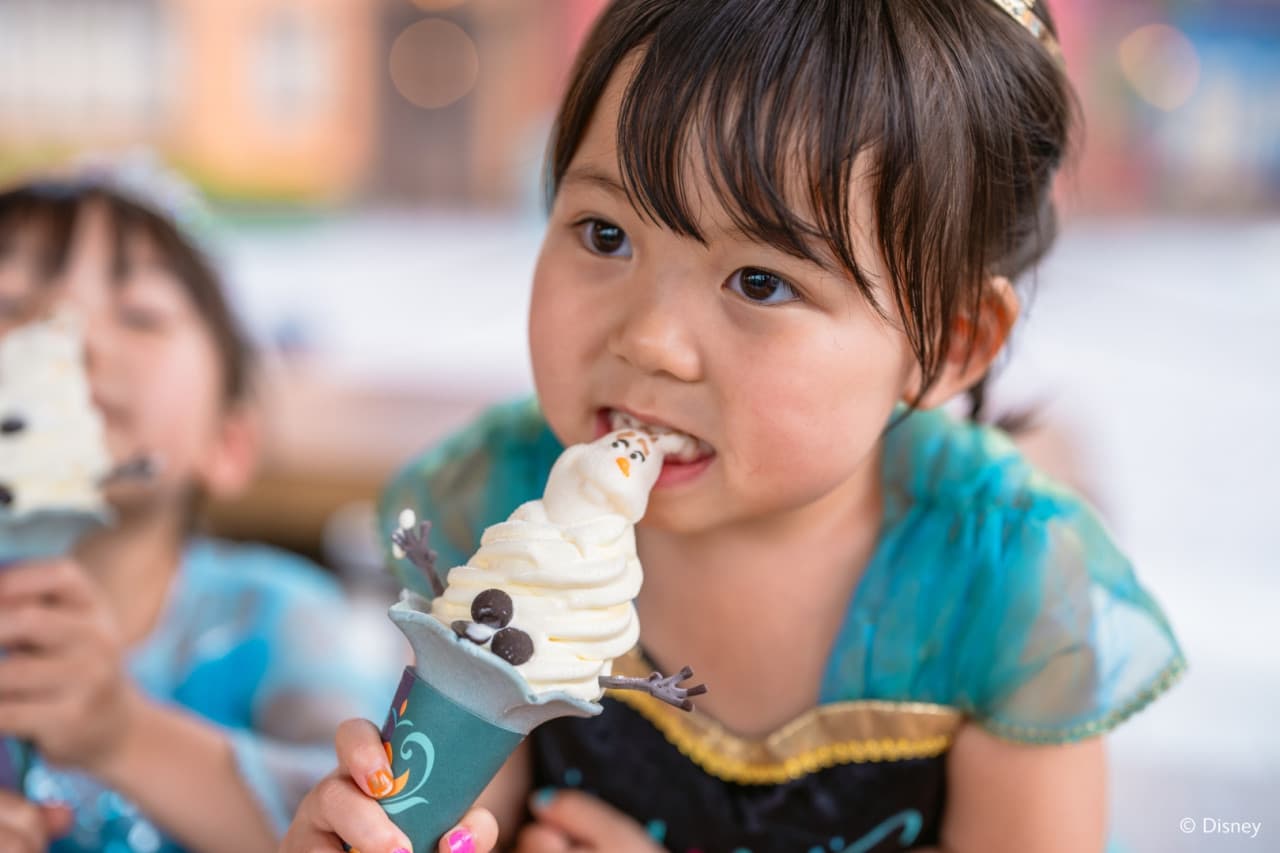 Hong Kong Disneyland Park Ticket - image 56